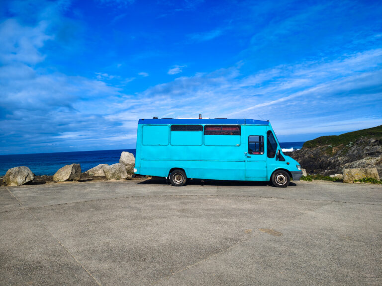 newquay cornwall camper van accommodation